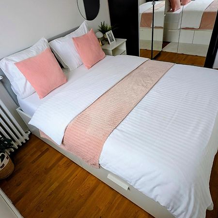 Entire 60M2 Apartment - Close To Paris - Parking - Kitchen - 2Min Rerb - Olympic'24 Bourg-la-Reine Eksteriør billede