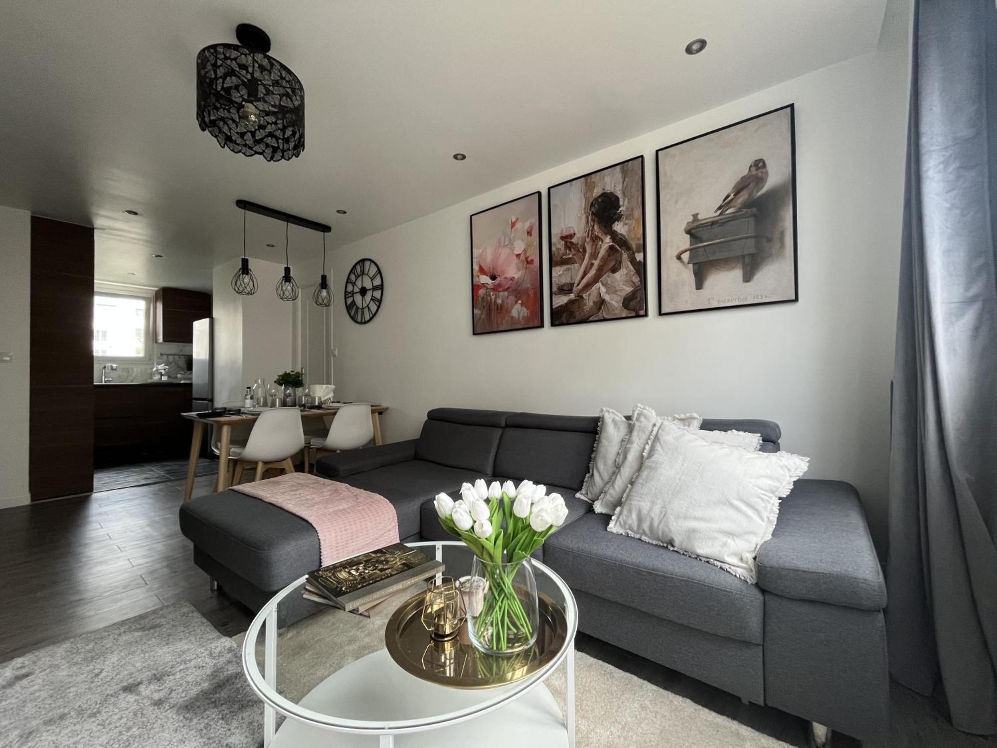 Entire 60M2 Apartment - Close To Paris - Parking - Kitchen - 2Min Rerb - Olympic'24 Bourg-la-Reine Eksteriør billede